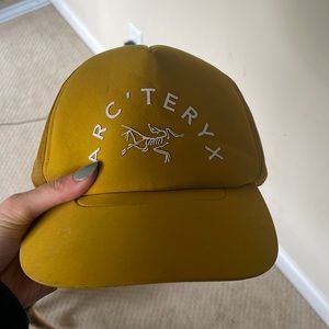 Arc’teryx baseball hat